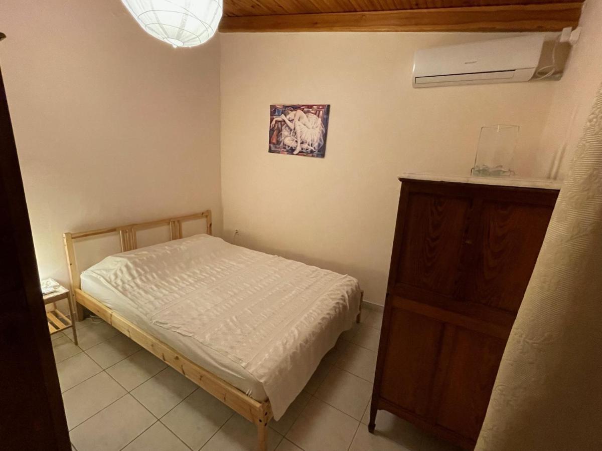 Maria'S Haus In Artemida Daire Dış mekan fotoğraf